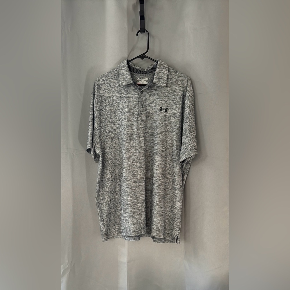 Under Armour Gray Polo Shirt Moisture-Wicking Athletic Wear